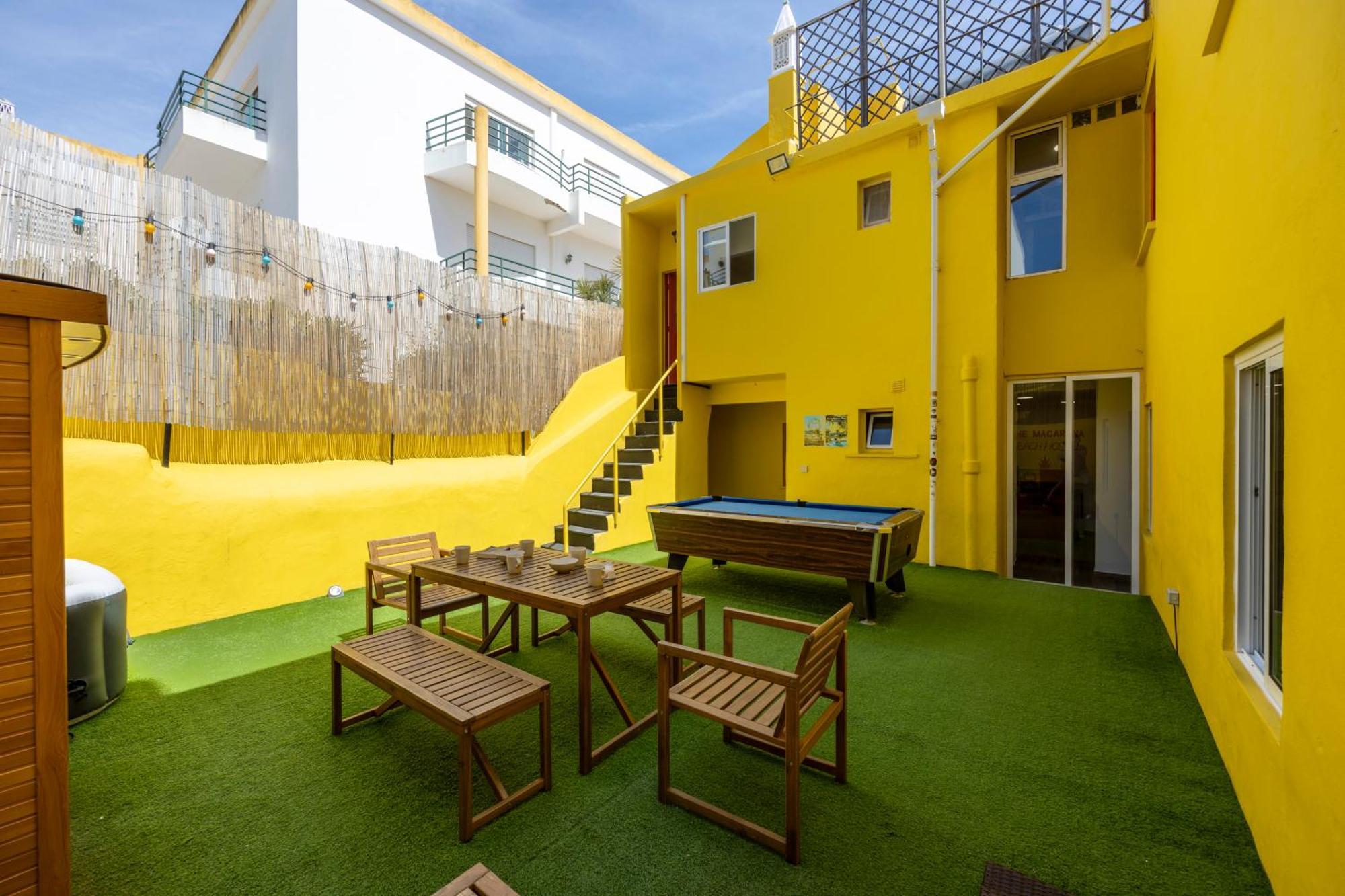 The Macarena Beach Hostel Lagos Exteriér fotografie